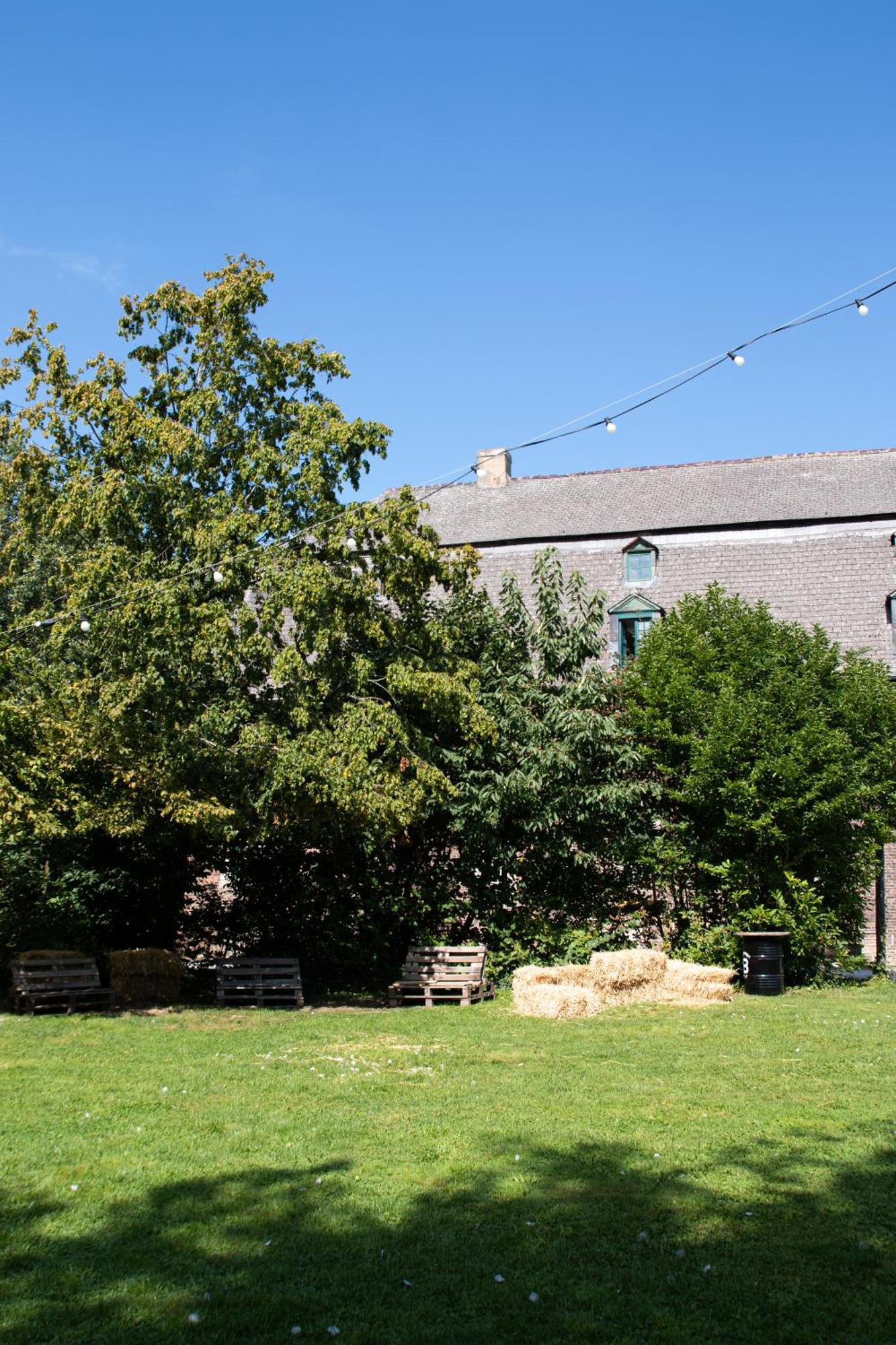 B&B La Ferme De L'Hoste Wavre Bagian luar foto
