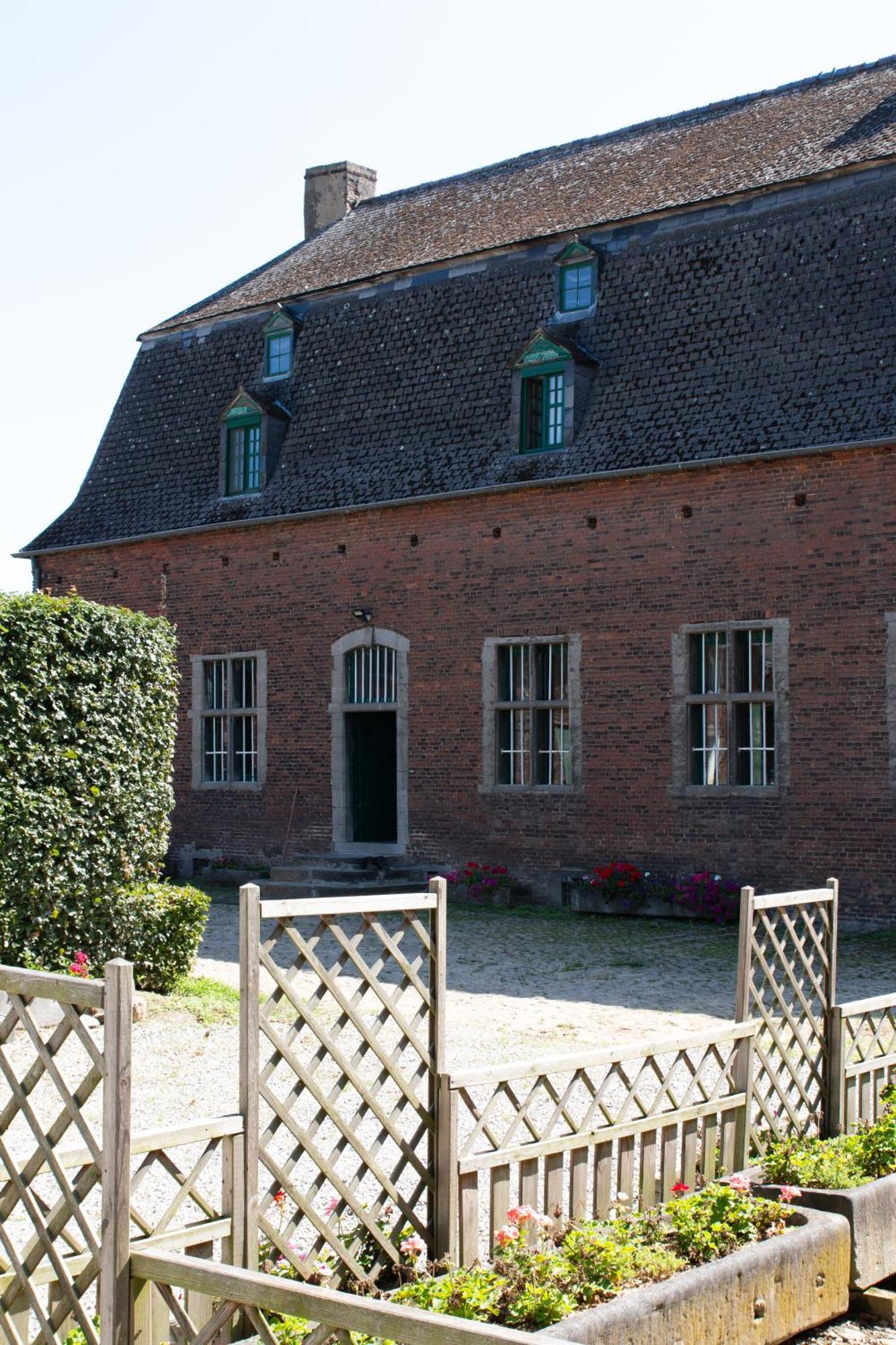 B&B La Ferme De L'Hoste Wavre Bagian luar foto